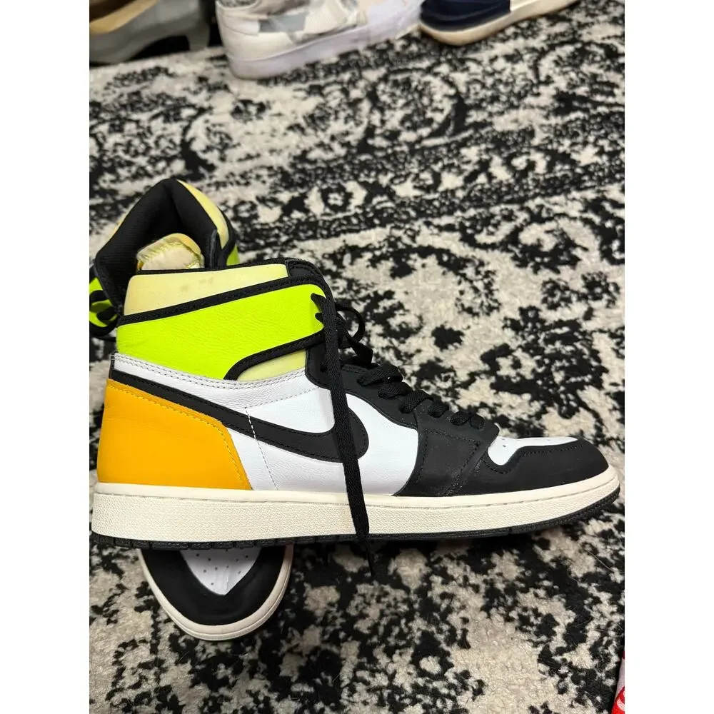 Jordan 1 Retro High White Black Volt University Gold Sneakers Men's Size 12